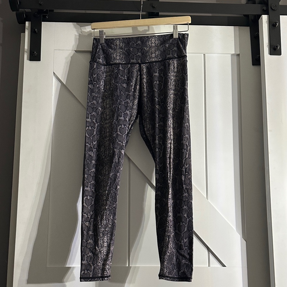 Varley Black and Gray Patterned Leggings